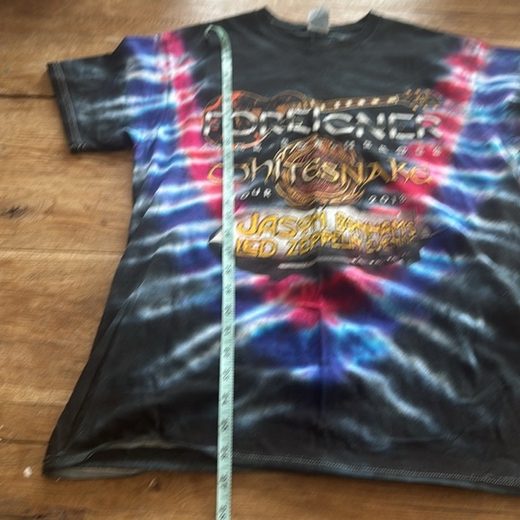 FOREIGNER & WHITESNAKE 2018 Tour Shirt M - Picture 5 of 6
